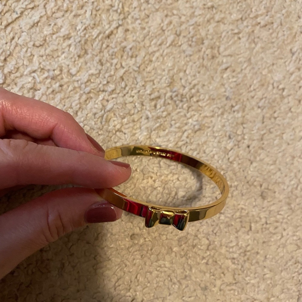 Kate Spade Take A Bow Bangle Green Bracelet